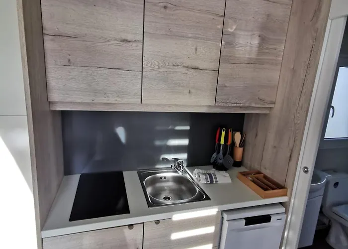 אתר קמפינג Mobile Nika&lana פריבלאקה